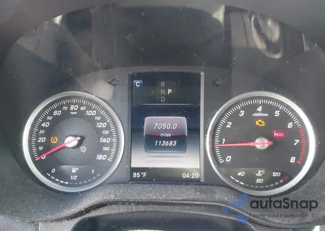 2016 Mercedes-Benz Glc 300 z USA, uszkodzony, nr VIN WDC0G4JB5GF009359